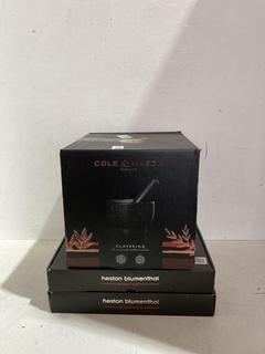 Lot 336  
            Birmingham SR107 - Parcel Delivery Only 
                
3 X KITCHEN APPLICATIONS TO INCLUDE COLE & MASON CLAVERING 20CM GRANITE PESTLE & ...