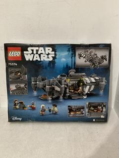 Lot 33  
            Birmingham SR107 - Parcel Delivery Only 

                
LEGO STAR WARS THE ONYX CINDER MODEL ORIGINAL RRP £125