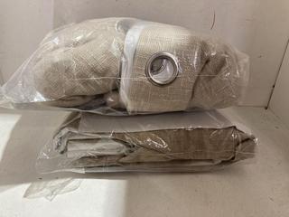Lot 345  
            Birmingham SR107 - Parcel Delivery Only 
                
2 X JOHN LEWIS & PARTNERS EYELET CURTAINS