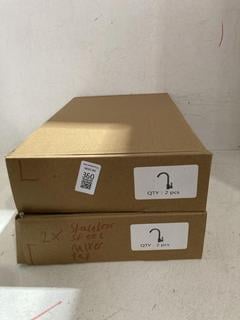 Lot 360  
            Birmingham SR107 - Parcel Delivery Only 
                
2 X STAINLESS STEEL KITCHEN MIXER TAP