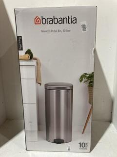 Lot 373  
            Birmingham SR107 - Parcel Delivery Only 
                
BRABANTIA NEWICON PEDAL BIN 30 LITRE