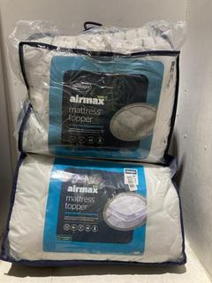 Lot 386  
            Birmingham SR107 - Parcel Delivery Only 

                
COLLECTION OF SILENTNIGHT BED MATTRESS TOPPERS FOR SINGLE MATTRESSES