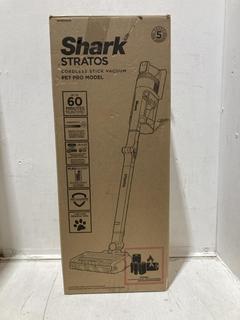 Lot 389  
            Birmingham SR107 - Parcel Delivery Only 

                
SHARK STRATOS CORDLESS STICK VACUUM PET PRO MODEL - ORIGINAL RRP Â£250
