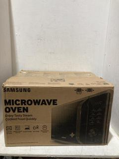 Lot 393  
            Birmingham SR107 - Parcel Delivery Only 

                
SAMSUNG DIGITAL MICROWAVE OVEN