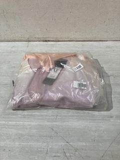 Lot 493  
            Birmingham SR107 - Parcel Delivery Only 
                
ELLIATT DARRA MAXI DRESS MULTI COLOUR SIZE L ORIGINAL RRP £285