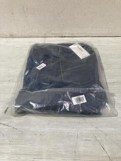 Lot 494  
            Birmingham SR107 - Parcel Delivery Only 
                
MODERN DOJO HIGH RISE FLARE JEANS SIZE 28