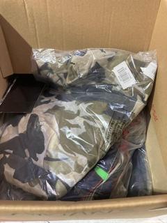 Lot 512  
            Birmingham SR107 - Parcel Delivery Only 

                
BOX OF 5 X JOHN LEWIS & PARTNERS WOMANS CLOTHS APPROX ORIGINAL RRP £150