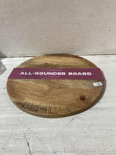 Lot 524  
            Birmingham SR107 - Parcel Delivery Only 

                
5 X KITCHEN UTENSILS TO INCLUDE JAMIE OLIVER ALL-ROUNDER BOARD