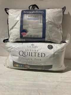 Lot 538  
            Birmingham SR107 - Parcel Delivery Only 
                
2 X ASSORTED BEDDING ITEMS TO INCLUDE THE ELITE LUXURY QUILTED PILLOW PAIR