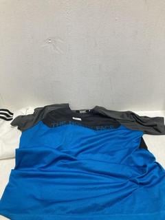 Lot 620  
            Birmingham SR107 - Parcel Delivery Only 

                
2 X ITEMS TO INCLUDE THE NORTH FACE T SHIRT