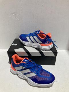 Lot 623  
            Birmingham SR107 - Parcel Delivery Only 

                
ADIDAS ADIPOWER HOCKEY 3 FIELD HOCKEY BOOTS SIZE UK 9.5