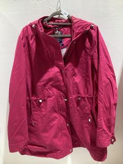 Lot 644  
            Birmingham SR107 - Parcel Delivery Only 

                
JOULES WATERPROOF AND BREATHABLE PINK COAT