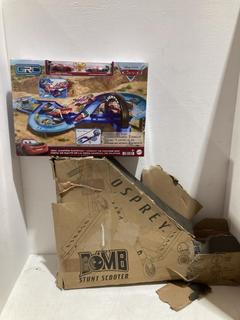 Lot 648  
            Birmingham SR107 - Parcel Delivery Only 

                
2 X ITEMS TO INCLUDE CARS GRC JUMPING RACEWAY