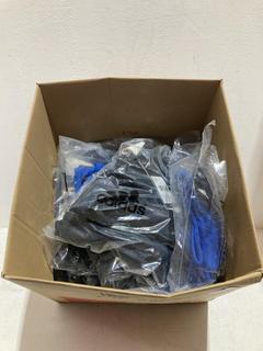 Lot 658  
            Birmingham SR107 - Parcel Delivery Only 

                
12X ADIDAS MENS TO INCLUDE BLACK RUNNING LEGGINGS (SIZE M)