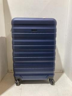 Lot 701  
            Birmingham SR107 - Parcel Delivery Only 

                
JOHN LEWIS & PARTNERS LUGGAGE HARD CASE IN BLUE