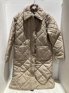 Lot 734  
            Birmingham SR107 - Parcel Delivery Only 
                
BARBOUR CASSANDRA QUILT COAT ORIGINAL RRP £249