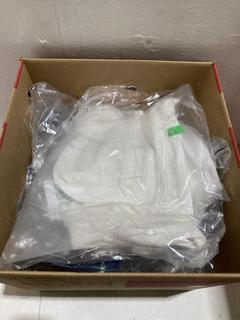 Lot 791  
            Birmingham SR107 - Parcel Delivery Only 
                
8 X JOHN LEWIS & PARTNERS CLOTHING ITEMS FOR GIRLS TO INCLUDE P2 O STR SS TOP SIZ...