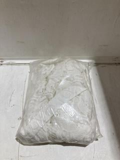 Lot 793  
            Birmingham SR107 - Parcel Delivery Only 
                
YAS YASSANA DRESS IN WHITE SIZE 12 ORIGINAL RRP £130