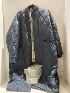 Lot 844  
            Birmingham SR107 - Parcel Delivery Only 

                
BARBOUR LONG PADDED COAT IN DARK BLUE SIZE 14