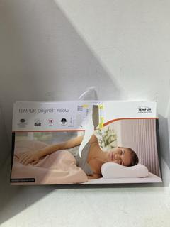 Lot 84  
            Birmingham SR107 - Parcel Delivery Only 
                
TEMPUR ORIGINAL PILLOW ORIGINAL RRP £149