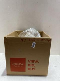 Lot 864  
            Birmingham SR107 - Parcel Delivery Only 

                
7 X KIDS CLOTHING TO INCLUDE PIMA ONESIE IN WHITE SIZE AGE NEWBORN
