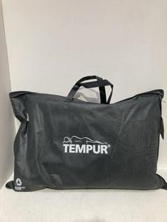 Lot 87  
            Birmingham SR107 - Parcel Delivery Only 
                
TEMPUR ORIGINAL PILLOW ORIGINAL RRP £149