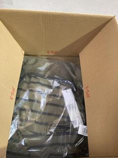 Lot 912  
            Birmingham SR107 - Parcel Delivery Only 
                
5X WOMENS CLOTHING ITEMS TO INCLUDE NOBODY'S CHILD LS FINN DRESS IN GREEN SIZE 18