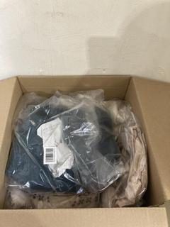 Lot 924  
            Birmingham SR107 - Parcel Delivery Only 
                
BOX OF 8 X JOHN LEWIS & PARTNERS WOMEN'S CLOTHING APPROX ORIGINAL RRP £150