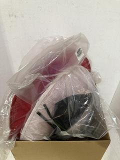 Lot 944  
            Birmingham SR107 - Parcel Delivery Only 
                
BOX OF JOHN LEWIS & PARTNERS WOMEN'S CLOTHING APPROX ORIGINAL RRP £150