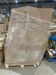 Lot 1019  
            Birmingham SR106 - Collection or Optional Delivery Available 

                
PALLET OF ITEMS TO INCLUDE SOLAR GARDEN LIGHT (ALL PALLET CONTENTS MUST BE REMOVE...