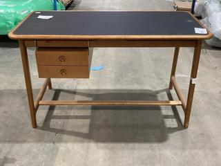 Lot 139  
            Birmingham SR106 - Collection or Optional Delivery Available 

                
JOHN LEWIS & PARTNERS NEW SOREN DESK (003428314) - ORIGINAL RRP £749 (LOCATION: B11)