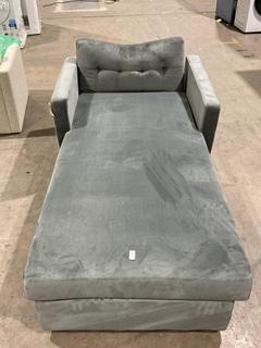 Lot 177  
            Birmingham SR106 - Collection or Optional Delivery Available 

                
GREY SINGLE SOFA BED WITH STORAGE (LOCATION: A4)