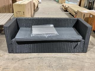 Lot 189  
            Birmingham SR106 - Collection or Optional Delivery Available 

                
RATTAN OUTDOOR 3 SEATER SOFA WITH CUSHION (LOCATION: A5)