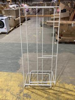 Lot 318  
            Birmingham SR106 - Collection or Optional Delivery Available 

                
2 FREESTANDING MIRROR FRAME IN WHITE (LOCATION: A20)