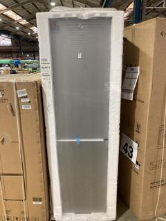 Lot 452  
            Birmingham SR106 - Collection or Optional Delivery Available 

                
HOOVER FREESTANDING 50/50 FRIDGE FREEZER - HOCE3T618FSK - ORIGINAL RRP £299 (LOCA...