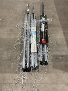 Lot 534  
            Birmingham SR106 - Collection or Optional Delivery Available 

                
FLYMO 18V EASICUT 450 CORDLESS HEDGE TRIMMER TO INCLUDE TOOLTRONIX 550W HEDGE TRI...