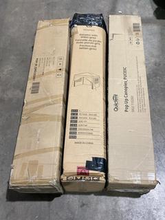 Lot 572  
            Birmingham SR106 - Collection or Optional Delivery Available 

                
VARIOUS ITEMS TO INCLUDE QUICTENT POP UP CANOPIES 3 X 3 WITH BAG (LOCATION: RACKI...