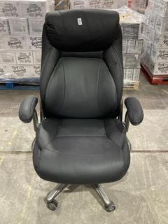 Lot 671  
            Birmingham SR106 - Collection or Optional Delivery Available 

                
LA-Z-BOY AIR LUMBAR MANAGER'S OFFICE CHAIR - ORIGINAL RRP 209.98 (LOCATION: CHAMB...