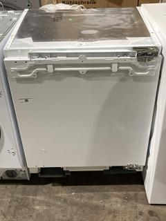 Lot 74  
            Birmingham SR106 - Collection or Optional Delivery Available 

                
AEG BUILT IN UNDER LARDER FRIDGE - NSK6182EF - (003434408) ORIGINAL RRP £389 (LOC...