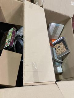 Lot 947  
            Birmingham SR106 - Collection or Optional Delivery Available 

                
PALLET OF ITEMS TO INCLUDE HOUSEPLANT JUNGLE 1000 PIECE PUZZLE (ALL PALLET CONTEN...