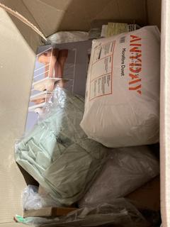 Lot 954  
            Birmingham SR106 - Collection or Optional Delivery Available 

                
PALLET OF ITEMS TO INCLUDE JOSEPH JOSEPH LEVEL ADJUSTABLE SHOE RACK (ALL PALLET C...