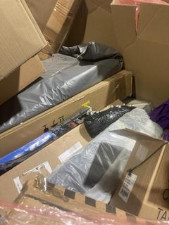 Lot 991  
            Birmingham SR106 - Collection or Optional Delivery Available 

                
PALLET OF ITEMS TO INCLUDE SAKURA HEADREST DOG GUARD (ALL PALLET CONTENTS MUST BE...