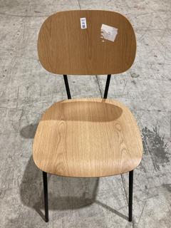 Lot 156  
            Birmingham SR103  - Collection or Optional Delivery Available 

                
DAVID PHILLIPS SINGLE WOODEN DINING CHAIR ORIGINAL RRP £120