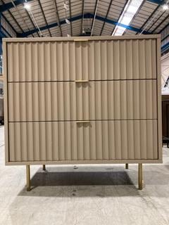 Lot 161  
            Birmingham SR103  - Collection or Optional Delivery Available 

                
DAVID PHILLIPS BEIGE FLUTED 3 DRAWER DRESSER ORIGINAL RRP £290