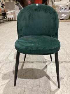 Lot 180  
            Birmingham SR103  - Collection or Optional Delivery Available 

                
DAVID PHILLIPS GREEN VELVET ZARA DINING CHAIR ORIGINAL RRP £180