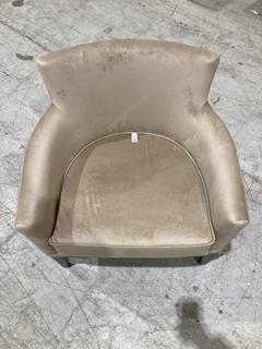 Lot 185  
            Birmingham SR103  - Collection or Optional Delivery Available 

                
DAVID PHILLIPS BEIGE UPHOLSTERED ARMCHAIR ORIGINAL RRP £ 200