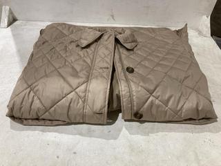Lot 223  
            Birmingham SR103  - Collection or Optional Delivery Available 

                
BARBOUR CASSANDRA QUILT COAT ORIGINAL RRP £249
