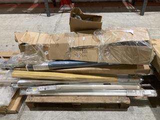 Lot 260  
            Birmingham SR103  - Collection or Optional Delivery Available 

                
JOHN LEWIS & PARTNERS PALLET OF ASSORTED BLINDS AND CURTAIN RAILS TO INCLUDE BLAC...