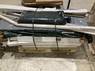Lot 271  
            Birmingham SR103  - Collection or Optional Delivery Available 

                
JOHN LEWIS PALLET TO INCLUDE 28MM EYELET CURTAIN POLE KITS (KERBSIDE PALLET DELIV...