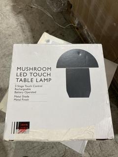 Lot 273  
            Birmingham SR103  - Collection or Optional Delivery Available 

                
JOHN LEWIS & PARTNERS PALLET TO INCLUDE BALDWIN MULTI ARMED CEILING LIGHT (KERBSI...